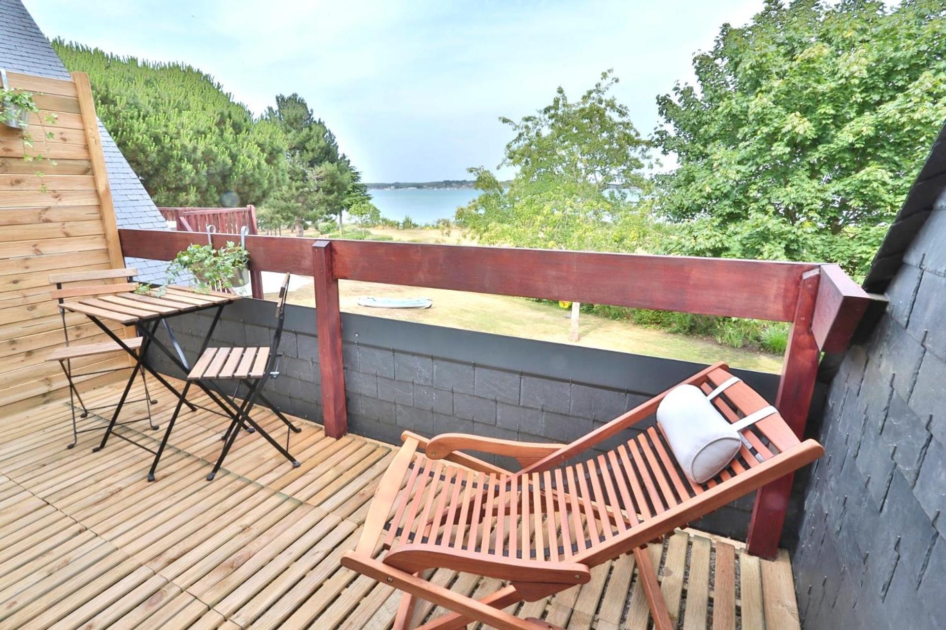 Reves De Bord De Mer Локмариаке Стая снимка